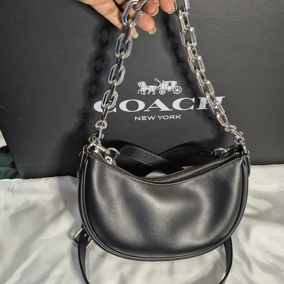 Black Leather Women's Bag - Picture 10 of 11